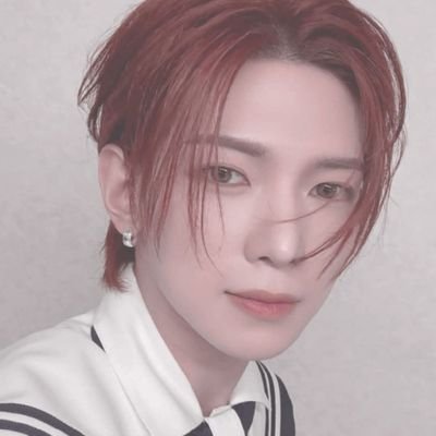 Tsuki {月}さんのプロフィール画像