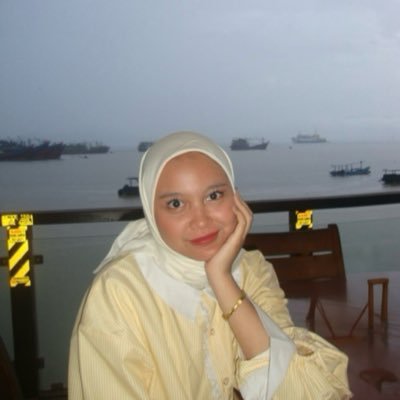 viery_l0's profile picture. ²² \ 🍂 13 219