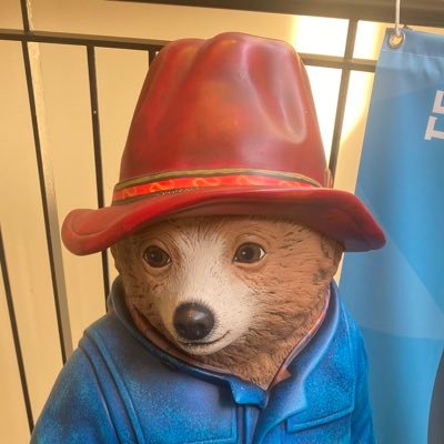 December505's profile picture. お笑いと音楽と旅行と映画とサッカーが好きです。最近は麻雀も。お酒もタバコもギャンブルもやらないけど、毎日ハッピーです。基本趣味のことしか呟きません。