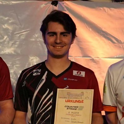 ZeRoSpielt's profile picture. retired Destiny 2 Player / No Damage Runner, Deadlock Main and CS2 player for IcH Clan and playing on LAN´s Tourneys Stream: https://t.co/aiPWXVwOga