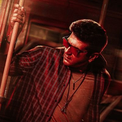 எல்லோரும்
எல்லாமும்
கை விடும்போது
உன்னை நம்பு....🔥
PadmaBhushan Ajith Kumar 😍