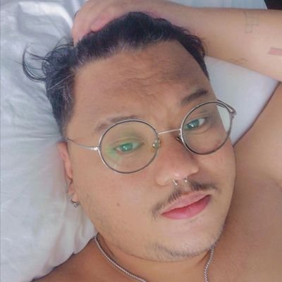 GGEZWP17's profile picture. มีแฟนแล้ว/แฟนอนุญาตแล้ว ไว้รีคลิปหมี🐻 คุย ส่องไปเรื่อย ลงรูปตอนซนนิดหน่อย ส่วนความสัมพันธ์คนที่ 3 ค่อยว่ากันนะครับ ❤️