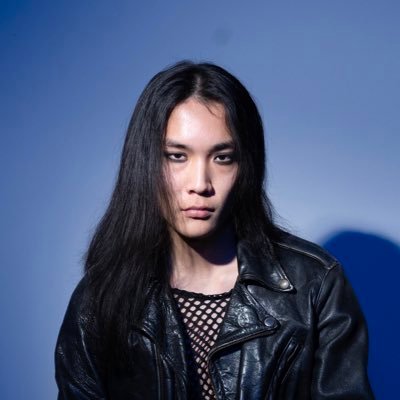 pppppppo_dr's profile picture. 目立ちたがり屋にして恥ずかしがり屋 暴動クラブ@Voodoo_club_ でタイコをたたく。鈴木 壱歩。