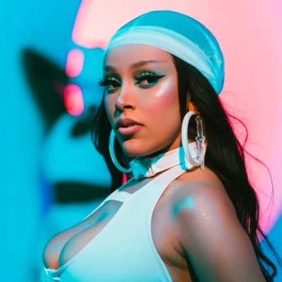 _sarasilvah_'s profile picture. @CripsHB / @MeuHabblet / @DojaCat