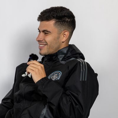 Giuliano_S16's profile picture. ⚽️ & Entrepreneur