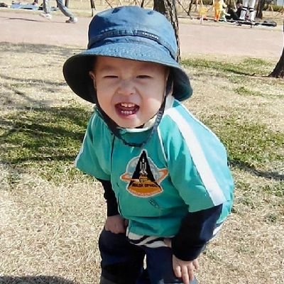 Inserveus's profile picture. Wisdom start with curiosity.