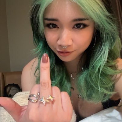 _worshipmimi's profile picture. ✨💸findom💸✨PAY TO SPEAK // Bitch// I don't love you😈 I love your money 🤑