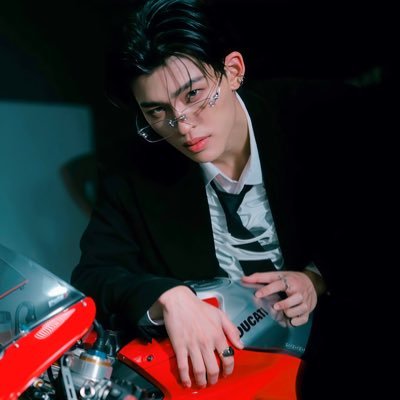 @ppnaravit #ppnaravit #ปอนด์ณราวิชญ์ แอครีทวิตงาน/ข่าวจากสำนักข่าว @SaJjooyy @AllAroundPond @PONDJASPERSPACE @JASPER_SPACEFC @AllNewsNaravit @NaravitNations