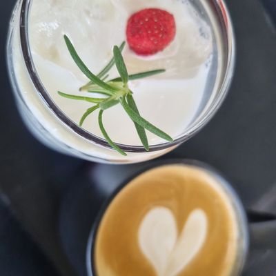 happy_rowoon's profile picture. 오래오래 행복하기를