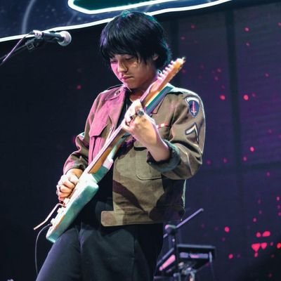 Vince31728's profile picture. mundo'y magiging ikaw🎸