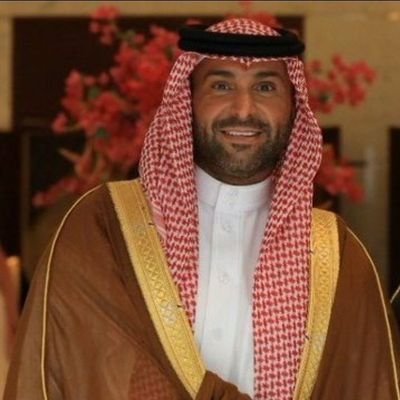 رجال اعمال سعودي #يحب_فعل_الخير والسعادة والامل في قلوب أبناء الخليج العربي مستمر مع الوليد بن طلال ال سعود والاستثمار في #شركة_المملكة_القابضة