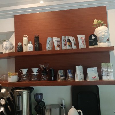 RryyWorkharders's profile picture. Tak ada waktu luang untuk mengenang cerita yang telah usang.