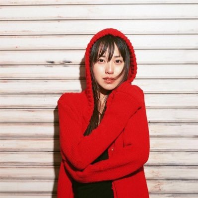 rKlSUZFGw1yiOnJ's profile picture. 