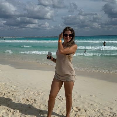 zahicajal's profile picture. 