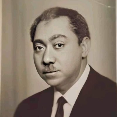 Ahmad_Saqib_313's profile picture. زمونږ خبرې تر هغه د بې روحه او بې حرکته جسدونو په شان دي، تر څو چې زمونږ وینې ونه څښي.