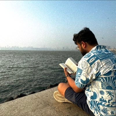 full-time marketer | part-time philosopher | writer in between