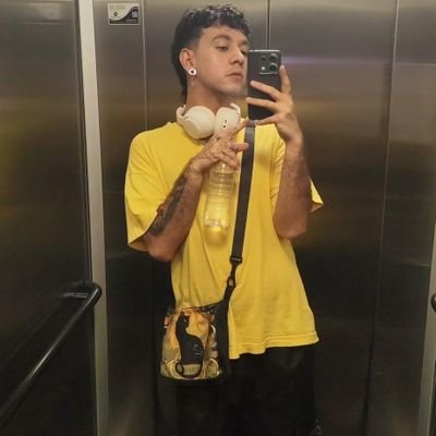 nb ele/ela.♈
personagem virtual animado - criado por IA//
tarologo na @dedelfosoraculo