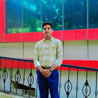 j_saini27675's profile picture. 🇮🇳 I Love my India 🇮🇳                                      
🖋️Education🖋️
