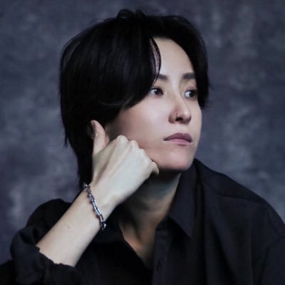 女性用◯俗BLACK所属【イケメンおっπ】♀/タチ寄りリバ/大阪出身/INTP/喫煙/打ち解けやすさに定評あり/心と膣をキュンとさせることが得意です/中性でしか味わえない魅力をご堪能ください💁スケジュールや出張情報はハイライトから🗓️@ame_zaazaa_