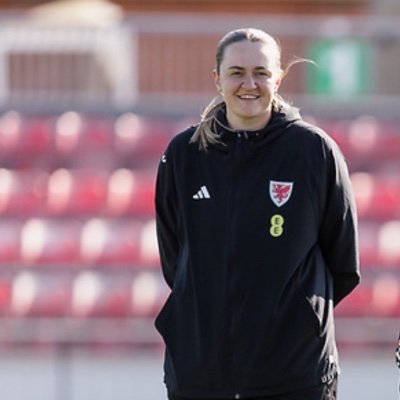 31 | Coach and Educator @FAWales | UEFA ‘A’ Licence Holder ⚽️ | @SwansWomen 🦢 | MSc Sport Coaching 📚 | Diploma in Education | Sports Lecturer @ColegyCymoedd
