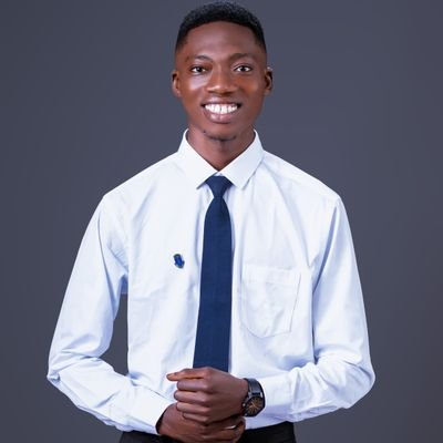 MrLegendOffici1's profile picture. Writer ✍ Editor 📝 Student @ A College of Education. MC🎤. An English lover📚 Chelseafan🩵 EC member 🗳️.