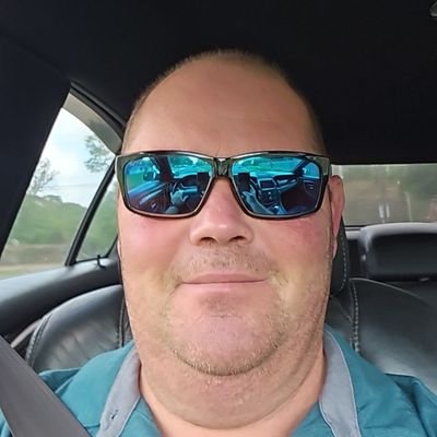 I'm fun to hang out and I injoy road trips an taking walks I'm not into sports but love movies