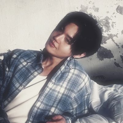 dobbyvuitton's profile picture. 