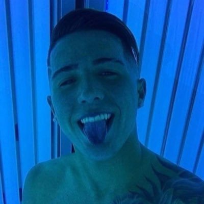 rios39786's profile picture. 