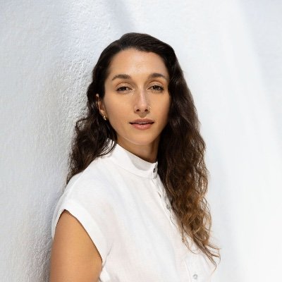 annameredythe's profile picture. choose your own adventure 🐍