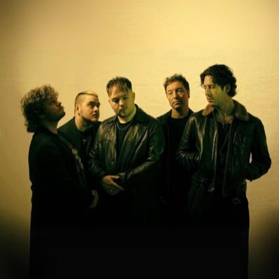 TOYPARLOURBAND's profile picture. 