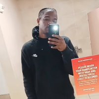 v (@kelwithaswitch) 's Twitter Profile