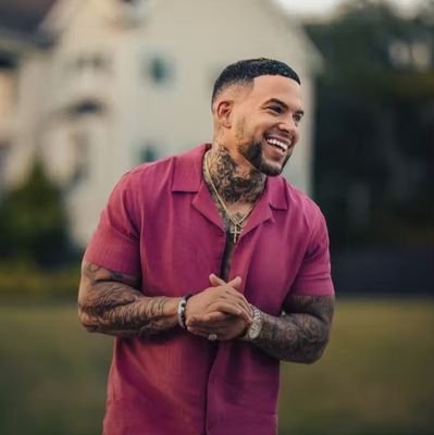 ChrisGQPerryFAN's profile picture. My official fan page