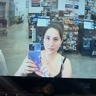 amandaojedaa's profile picture. 444 💛