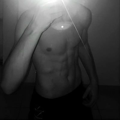 ishuughh's profile picture. 