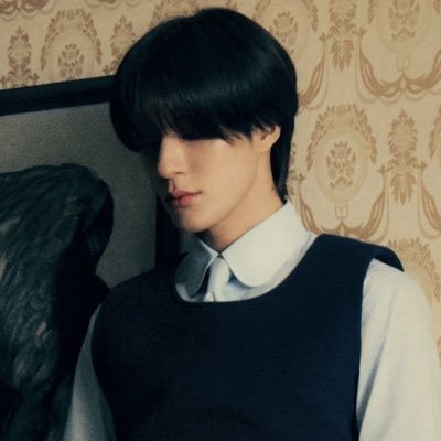 zhongminju's profile picture. heartless and mindless