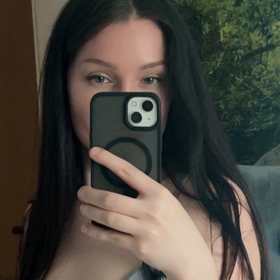 👽 priv acc: @anna1kin | people saying tweeting gonna make u die early