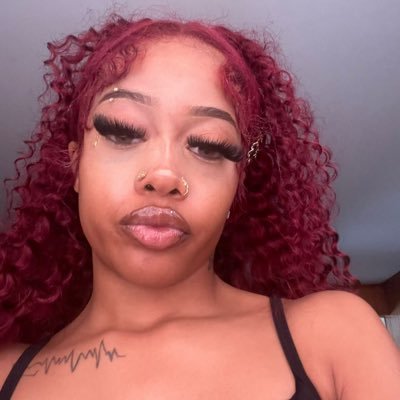 Mary6873201549's profile picture. 
