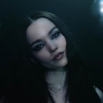 Disney Fan/Sports Fan/Dove Cameron Fan/Sofia Carson Fan