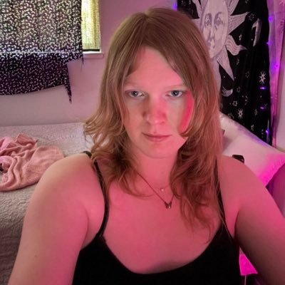sagebored's profile picture. Trans / writer / probably listening to synthwave at 3am