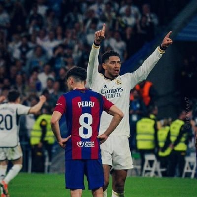 Peterson0_1's profile picture. Sports updates ⚽🔥 Entertainment vibes 🎬✨
Breaking moments, honest takes, and highlights 📸
Your daily dose of energy ⚡
Digital marketing 😎😎