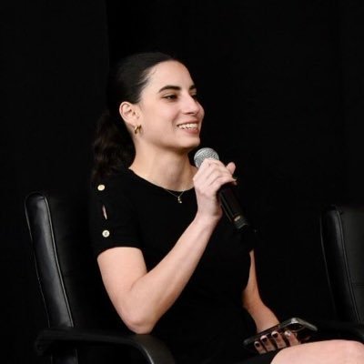 stephanieelyy's profile picture. 👩🏻‍💻Business Journalist 📲 @VoceroPR slopez@elvocero.com 📧 Retweet ≠ Endoso 🥥De la ciudad del Melao Melao