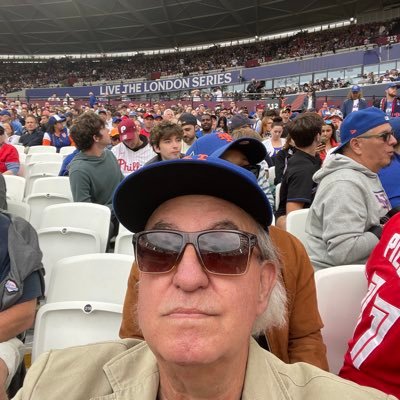 Artist, writer, history nut, armchair Egyptologist & Mets fan. I am not, nor have I been, D.B. Cooper. InstG: panayiart FB: Stefanos Panayi Artworks @medway_s