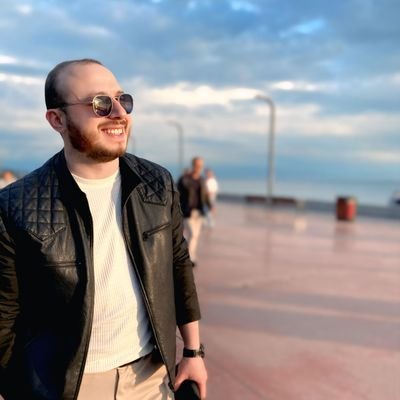 🅱️Trabzonspor Aşığı
Ⓜ️Finansla uğraşan Astroloji Meraklısı 📍Bursa