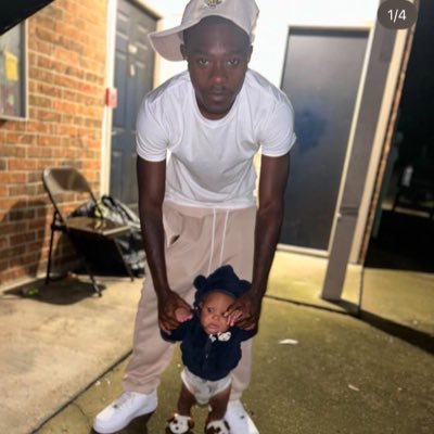 I am content shortyy fr😂😂 follow my ig @iamcontent._