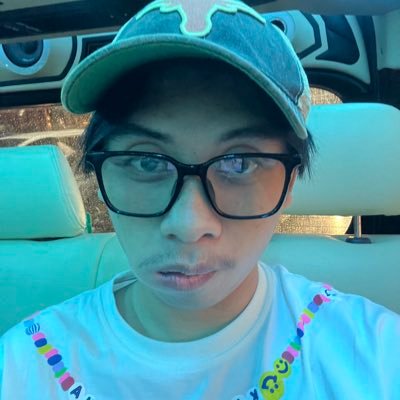 vinsmokeidan's profile picture. Sa’s playlist can be accessed here, below my bio 💛🤟 // 09.27