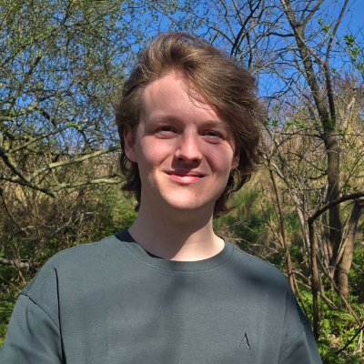 Fractievoorzitter & oprichter van lokale politieke partij ZEE 🌊 / Ondernemer / Actief voor @PauseAI ⏸️ / 23