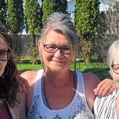 Hi everyone, it is with pleading hearts that we are asking for financial help on behalf of Karen and her family.
