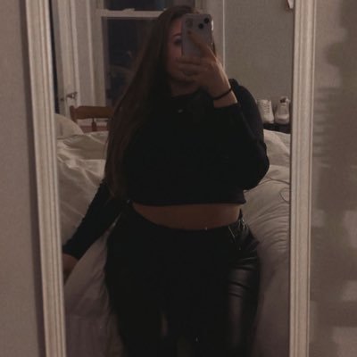 definitely: em🥀 Profile