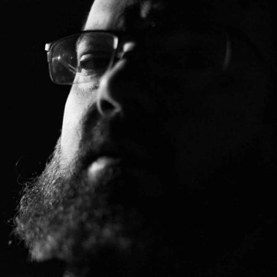 Husband of @MichelleAMcBeth, brother of @tammylarmstrong. Professional computer toucher.