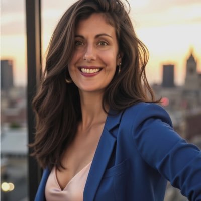 Real Estate Professional, Co-Founder of Waves of Love & Mental Health Advocate, Web 3 Enthusiast, Public Speaker, Financial Freedom Mentor, Collaborator